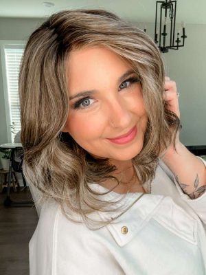 Bella Vida | Petite/Average | Synthetic Lace Front Wig (Hand-Tied)