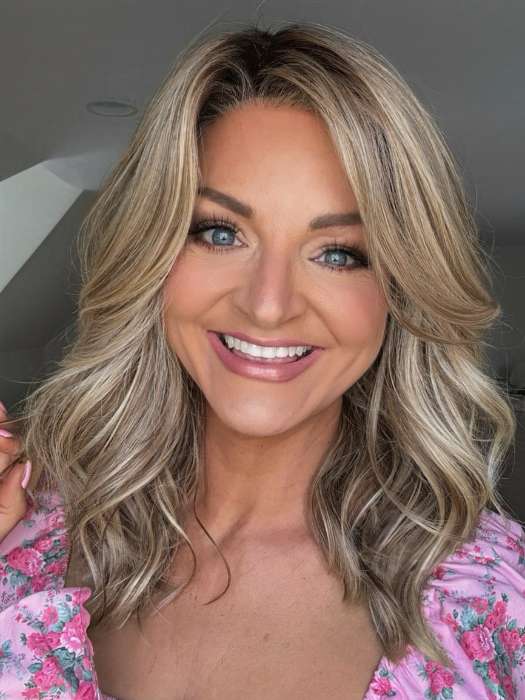 Laguna Beach | Synthetic Lace Front Wig (Mono Part) - Image 4