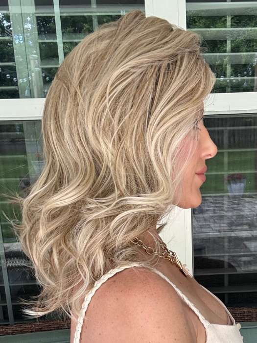 Laguna Beach | Synthetic Lace Front Wig (Mono Part) - Image 2