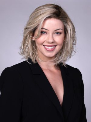 Park Ave | Synthetic Lace Front Wig (Mono Part)